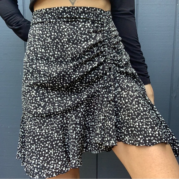 SOLD!!Max Studio polka dot scrunch tie skirt Sz XL - Picture 3 of 4